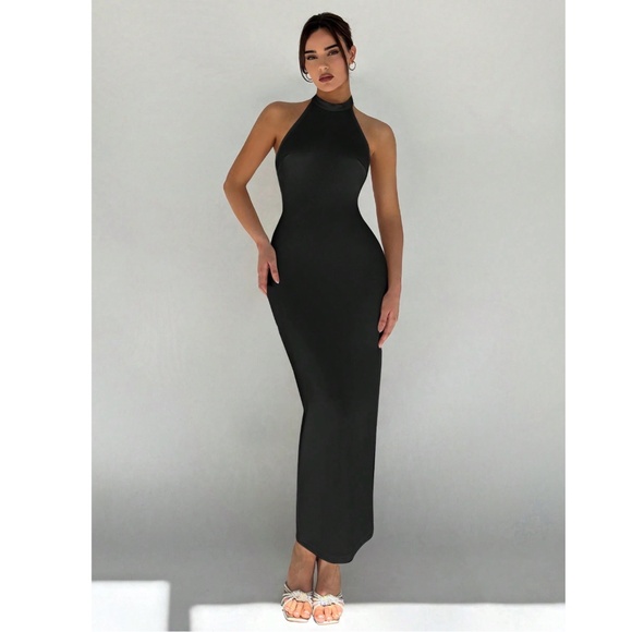 Black Long Backless Pearl String Detail Halter Maxi Dress - Picture 5 of 11